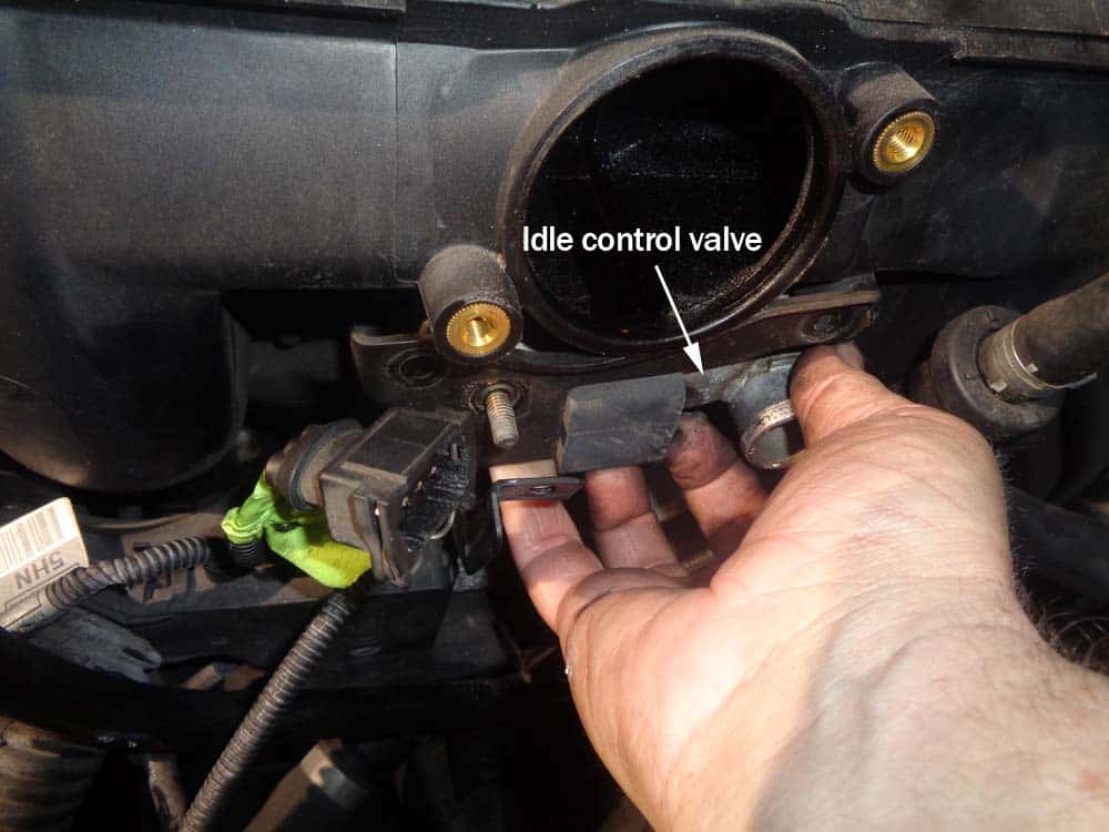 See B11C4 repair manual